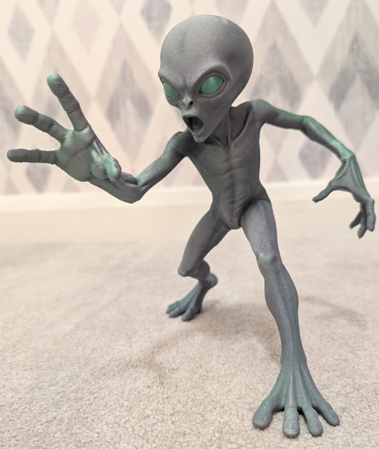 Grey Alien Figure – Standing Dynamic Pose – Custom Painted designs – Brand New