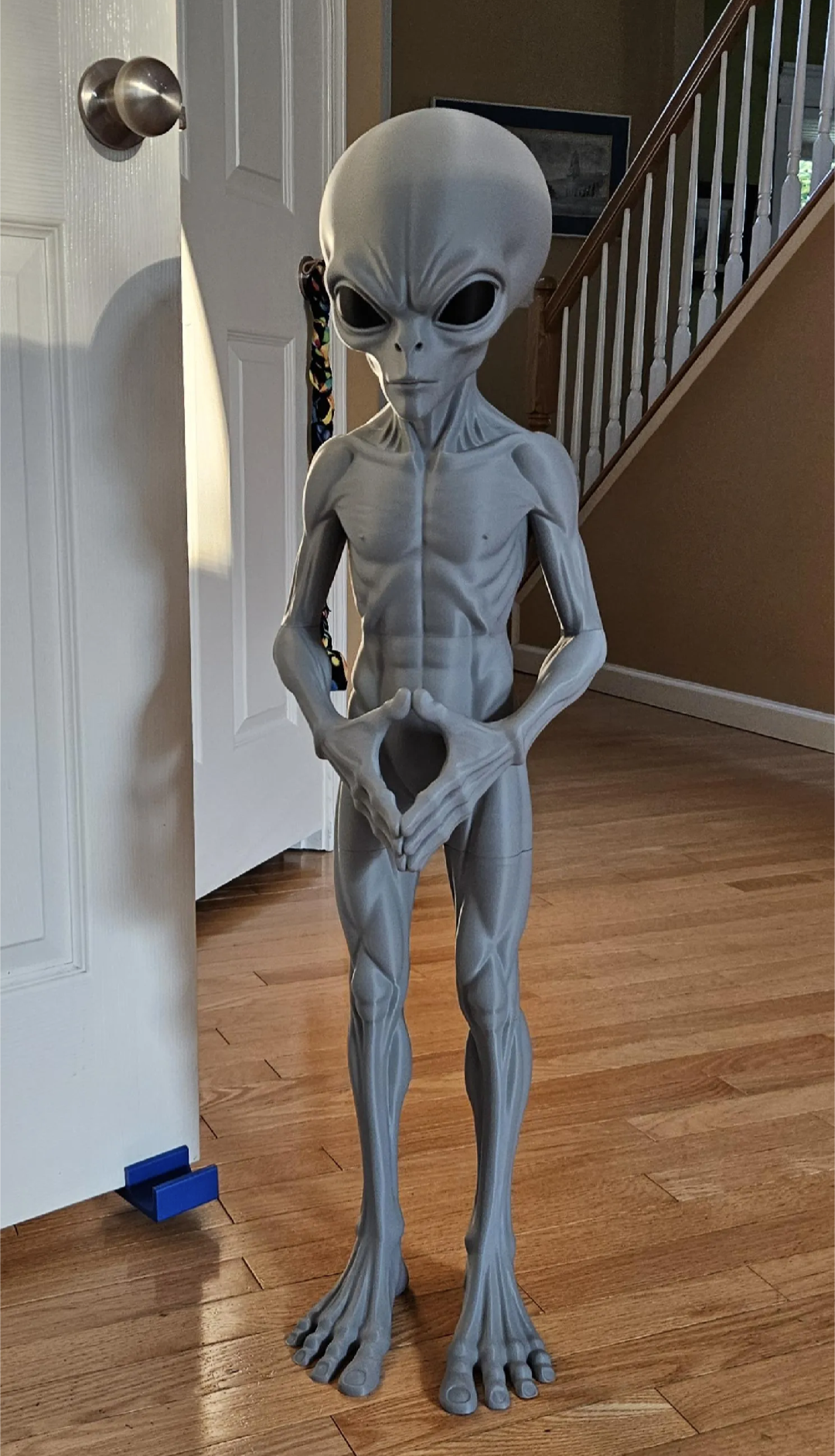 Gray Alien Figurine 3foot Tall –Sci-Fi-Detailed Sculpture -Collectible Uk Seller