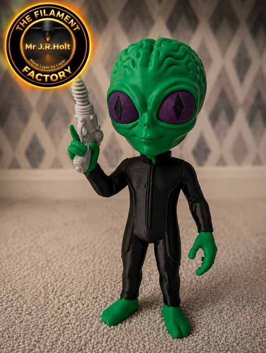 Green Alien Figurine with Ray Gun – Classic Sci-Fi Desk Toy – UK Seller