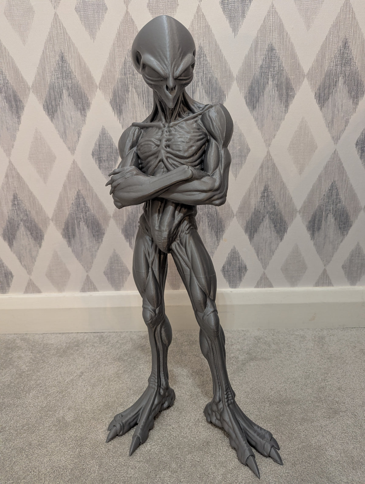Exclusive Grey Alien Statue – 60cm Tall Masterpiece**